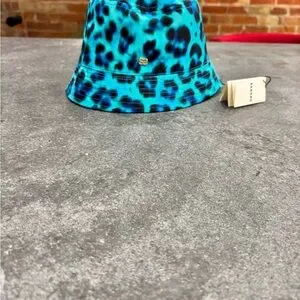 Sandro | Accessories | Sandro Reversible Leopard Print  display picture 2
